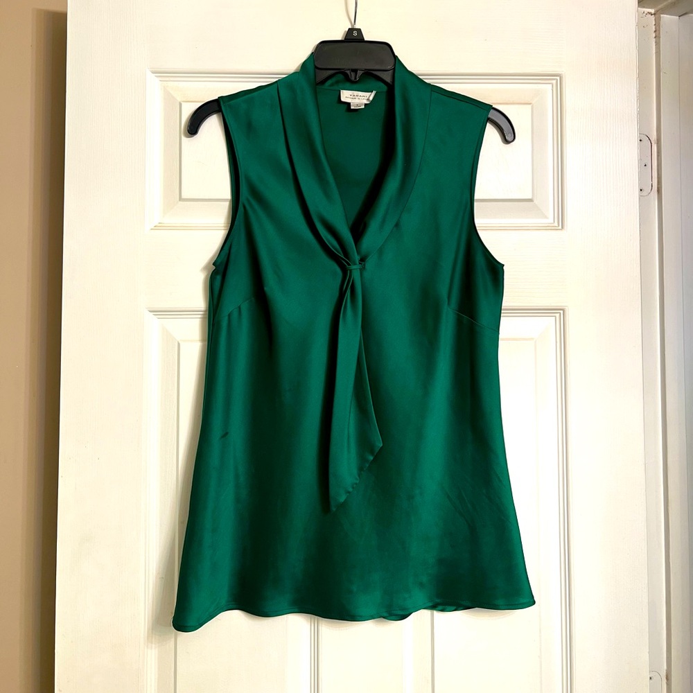 Tahari Emerald Green Sleeveless Blouse